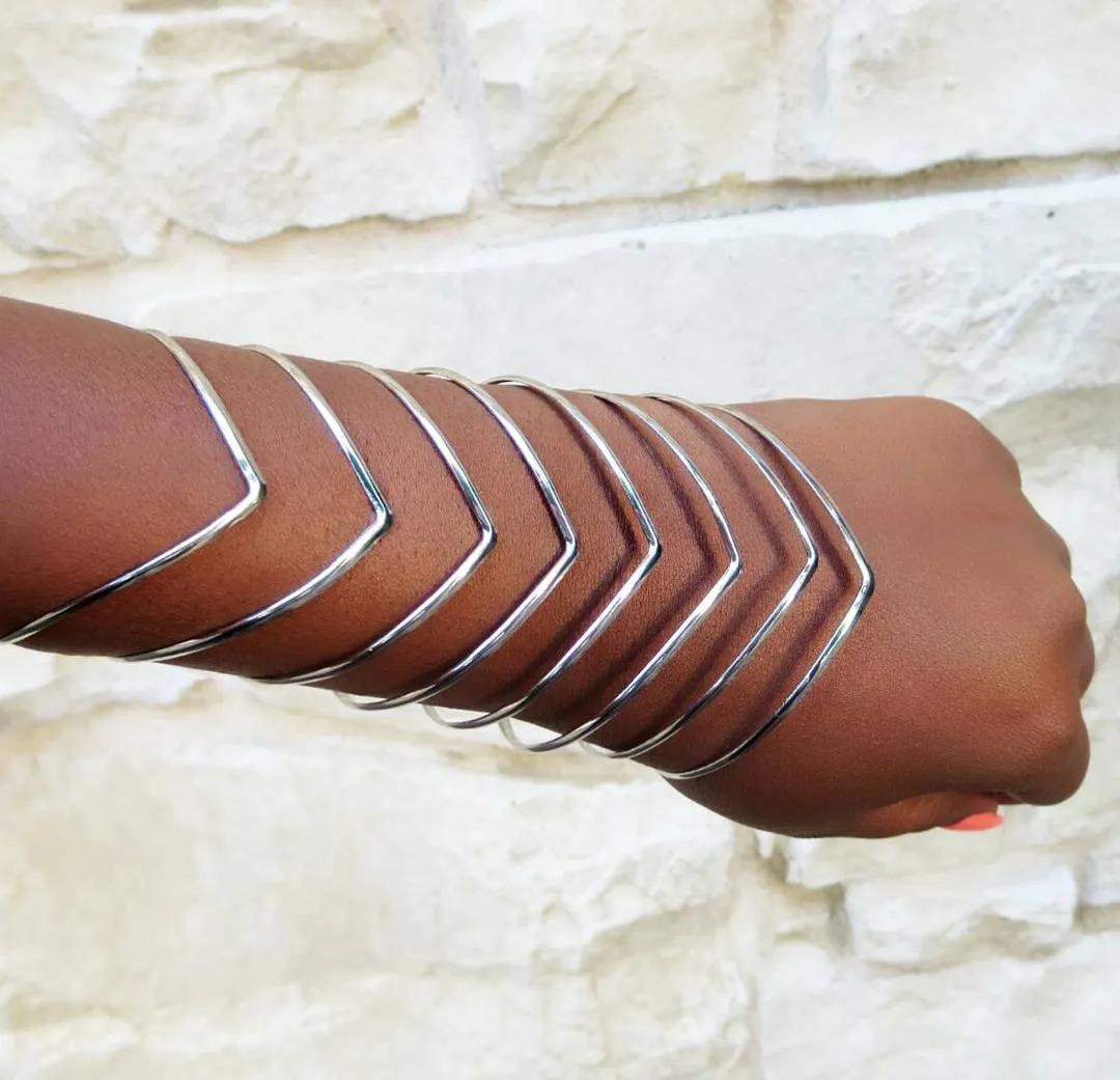 Metal Chevron Bars Cuff