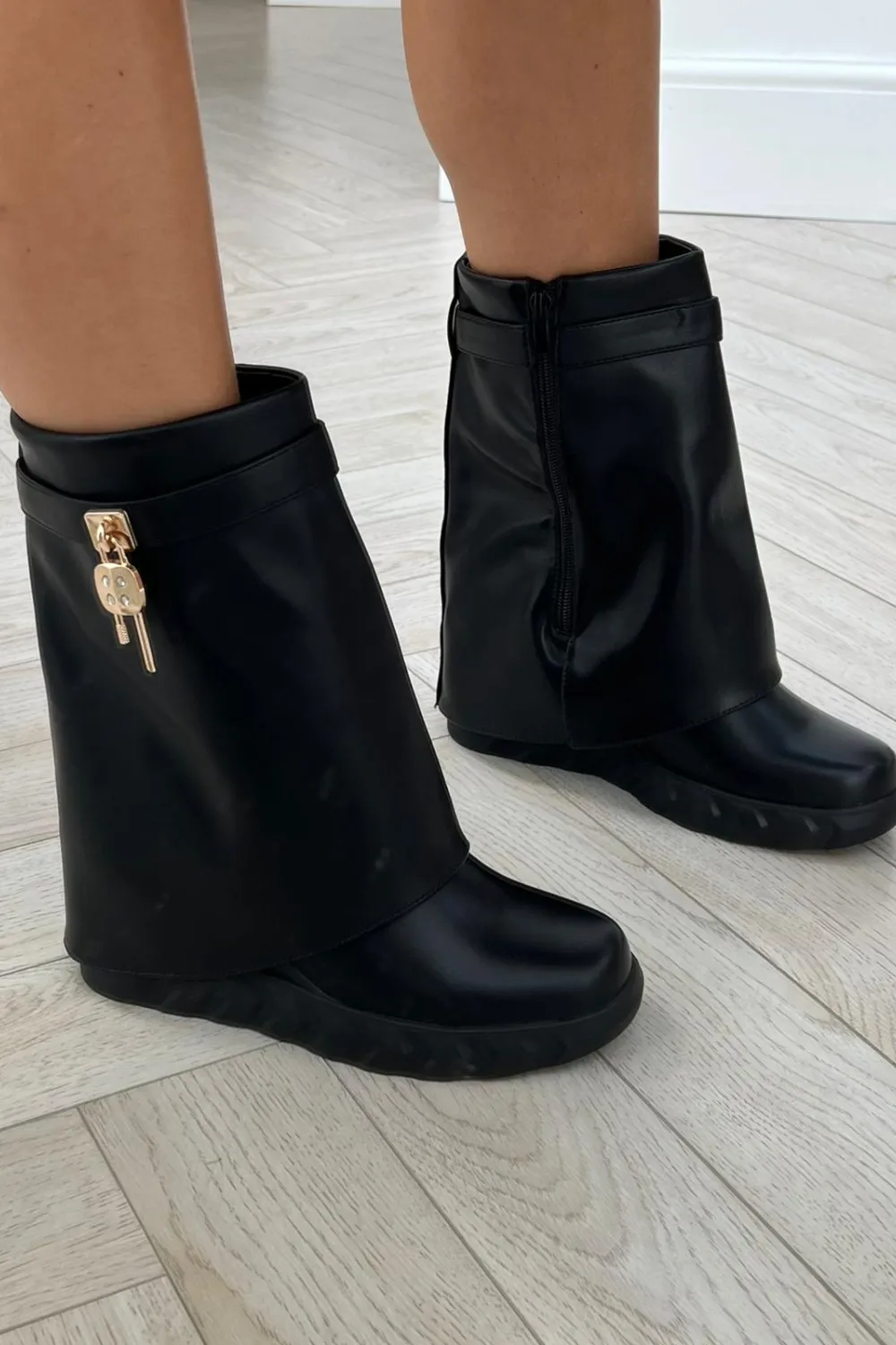 Nala black wedged fold over pu chunky sole boot