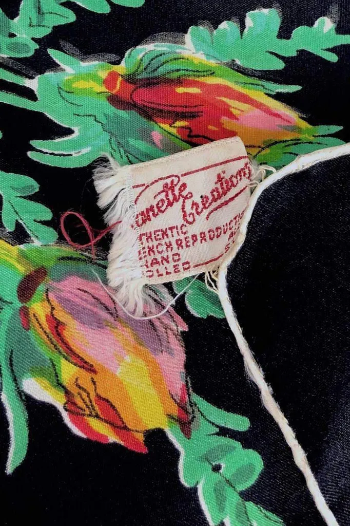 Vintage Black Roses Floral Print Silk Scarf