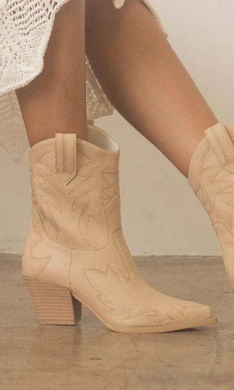 Womens Shoes - Nantes Embroidered Cowboy Boots