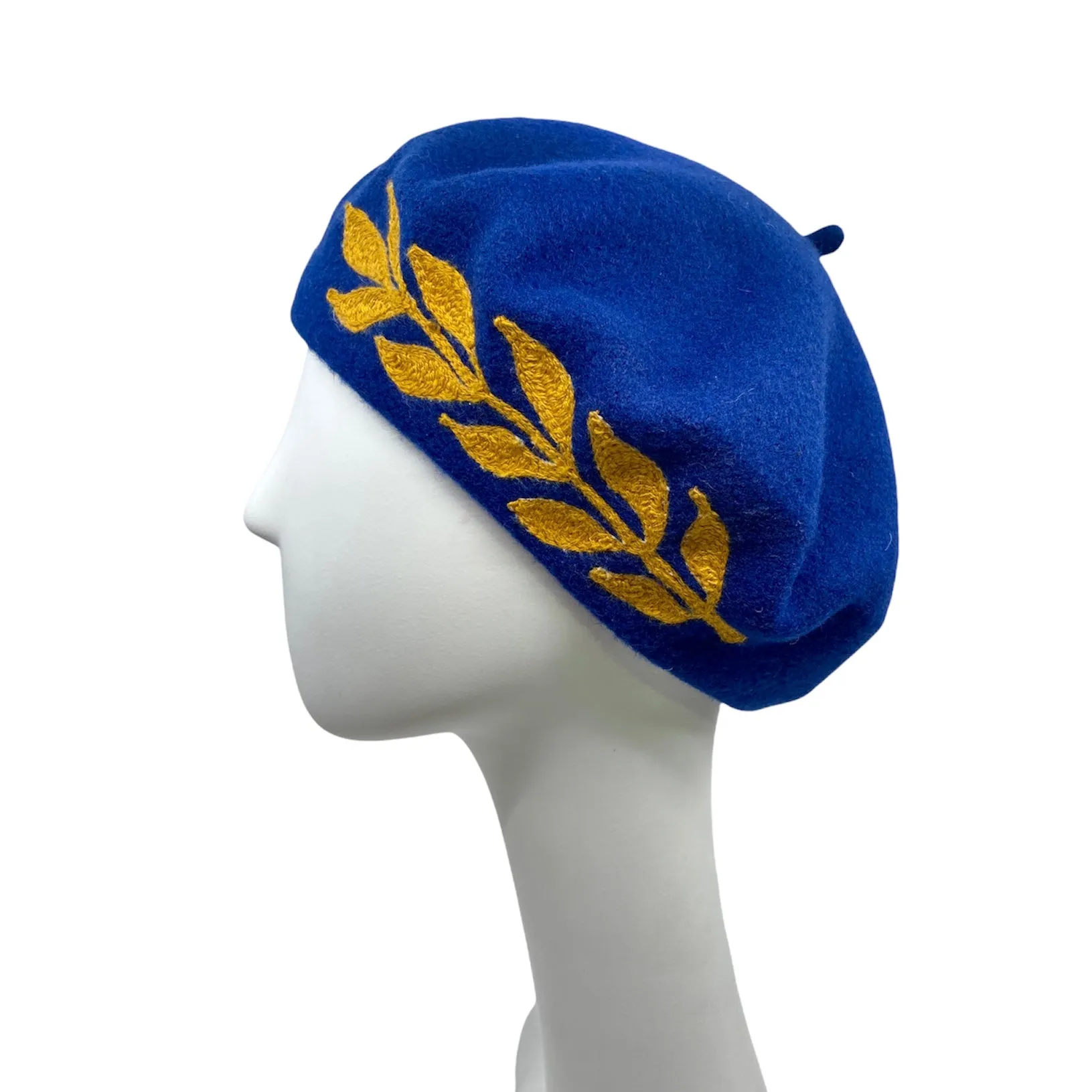 Wreath Beret